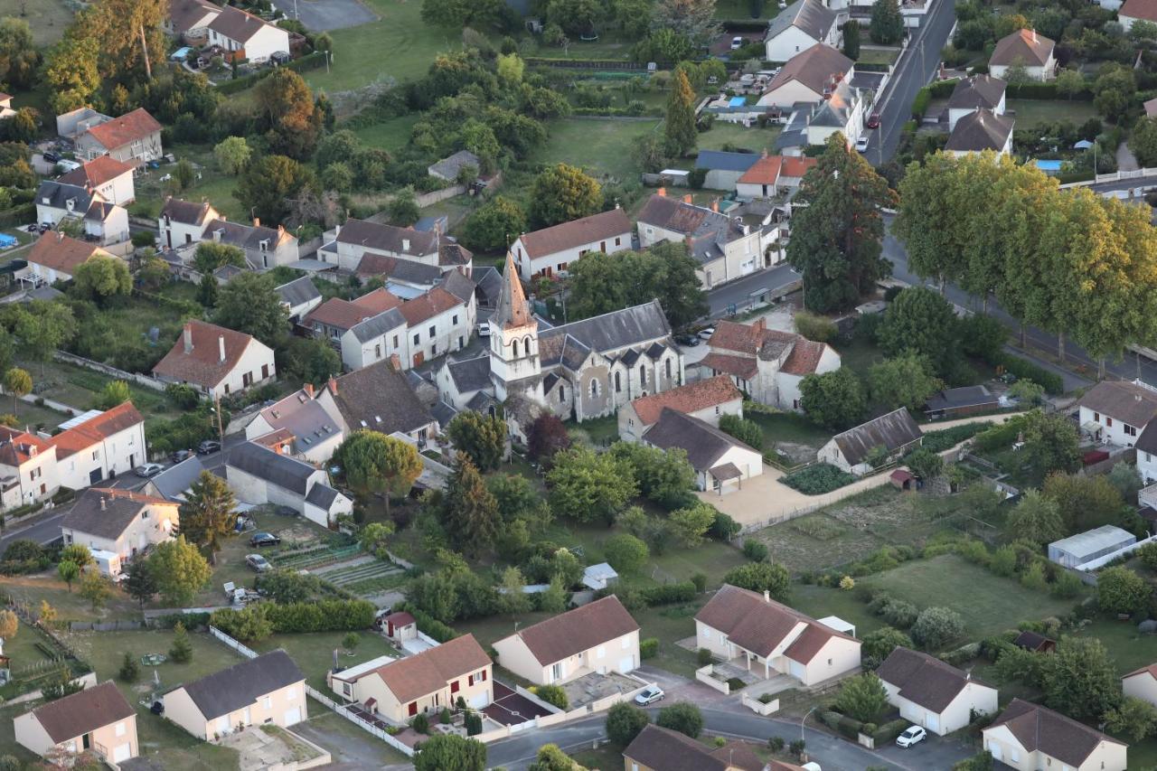 Gite Montgolfiere 6 Personnes Châtellerault Buitenkant foto